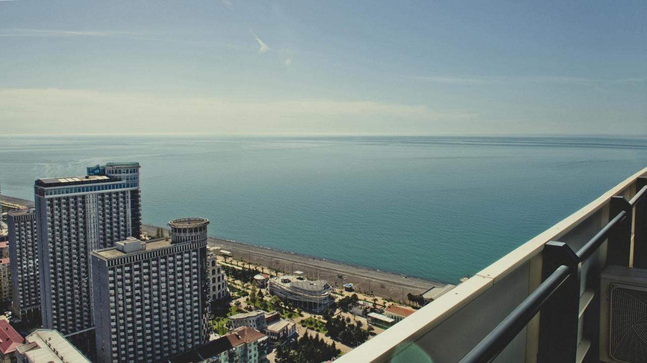 Orbi City Aparthotel Batumi Exterior foto