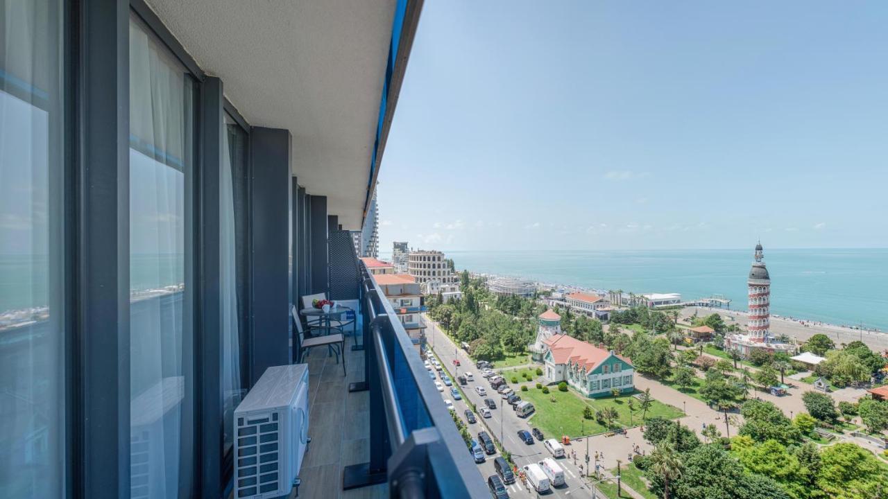 Orbi City Aparthotel Batumi Exterior foto