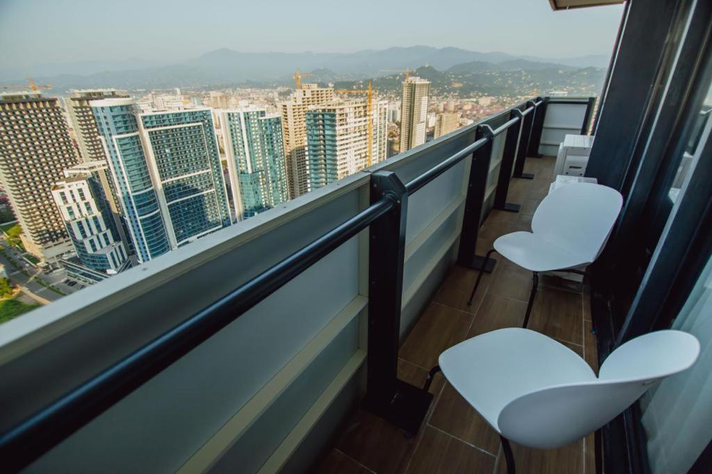 Orbi City Aparthotel Batumi Exterior foto