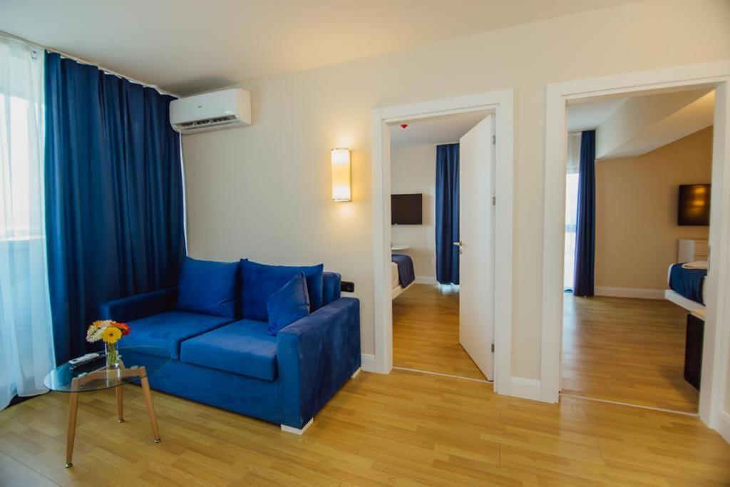 Orbi City Aparthotel Batumi Exterior foto