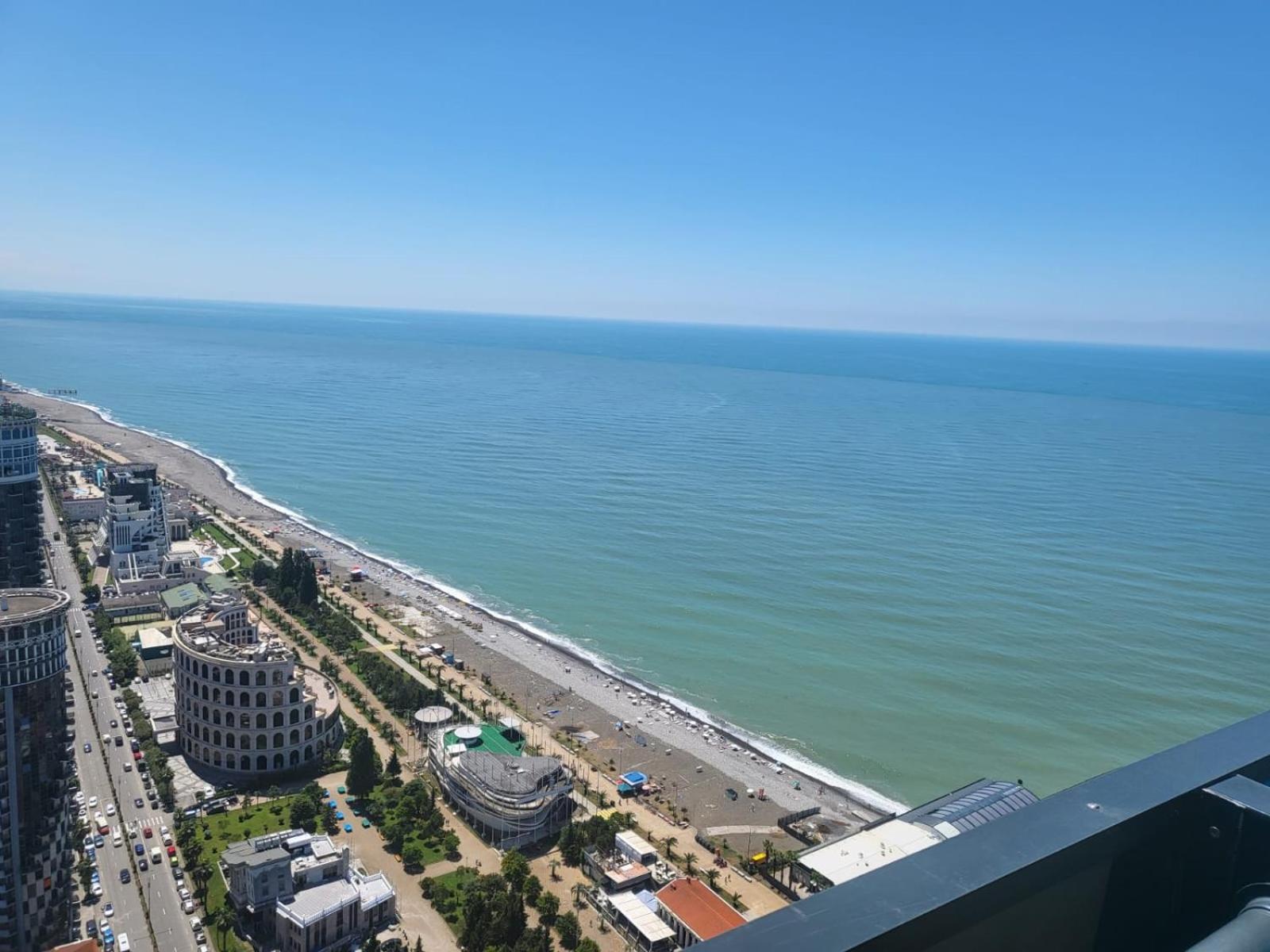 Orbi City Aparthotel Batumi Habitación foto